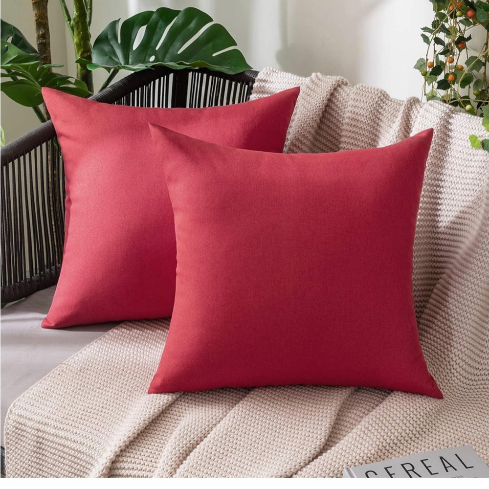 NWT MIULEE Pack-2 Outdoor Solid Waterproof Pillow Covers. 12”x 20”